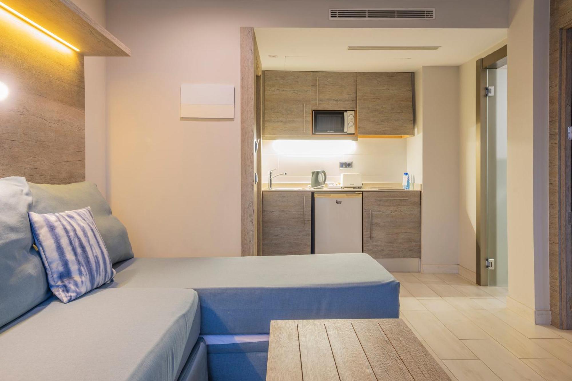Aparthotel Leonardo Royal Mallorca Bay 4*